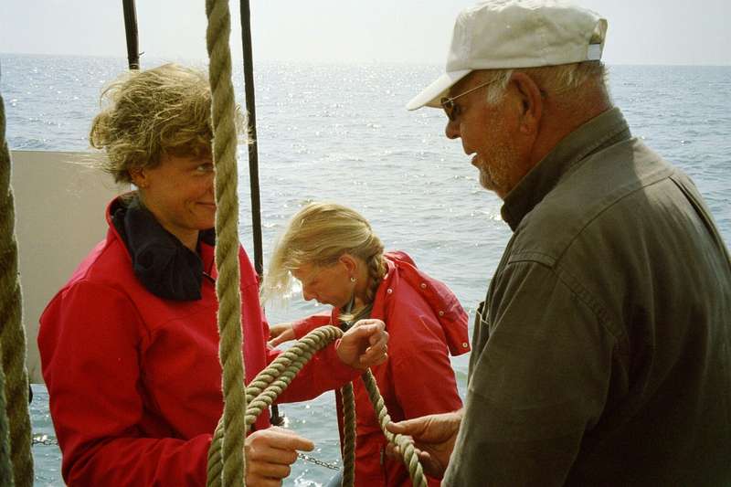 met familie en vrienden zeilen op het IJsselmeer